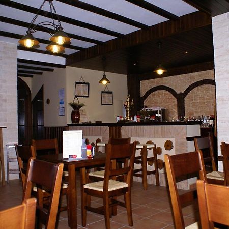 Hotel El Romeral Almaden de la Plata Ngoại thất bức ảnh