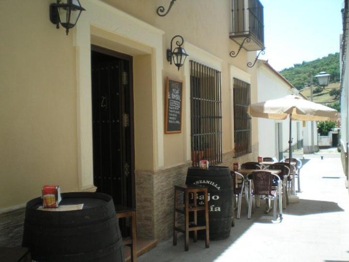 Hotel El Romeral Almaden de la Plata Ngoại thất bức ảnh